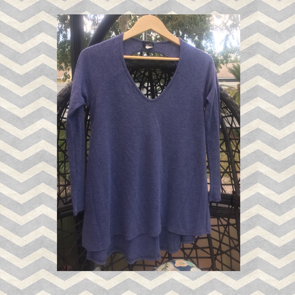 Long sleeve open back waffle tunic with v neck by Rue 21